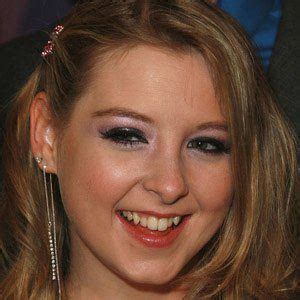 sunny lane|Sunny Lane Bio, Life & Pics .